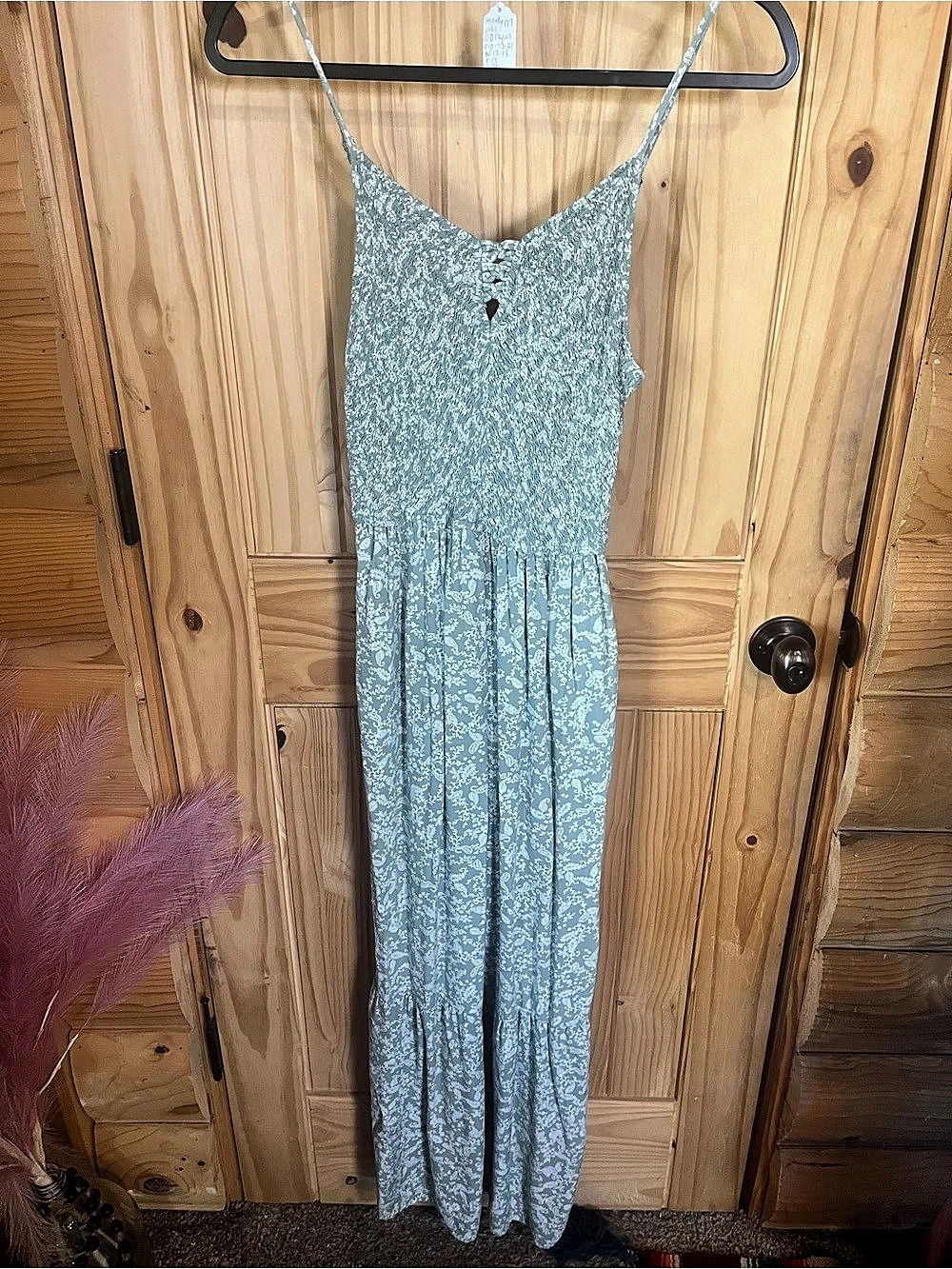Sincerely Jules Floral Jumpsuit in Green & White Size Medium